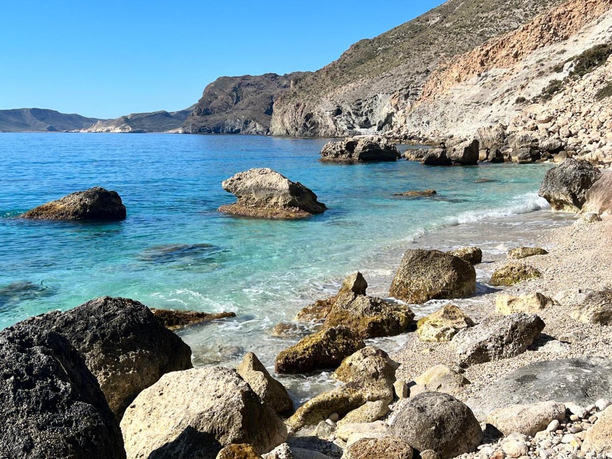 Apartamento De 3 Dormitorios A 60 M De La Playa En La Isleta, Cabo De Gata Ла-Ислета-дель-Моро Экстерьер фото